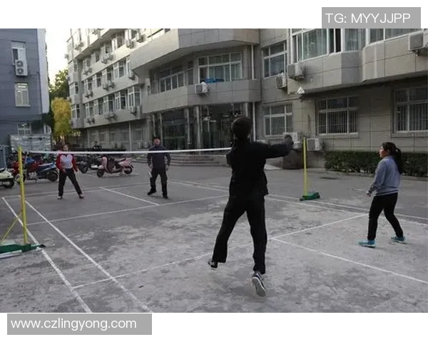 体育实时数据羽毛球女将陈秀英的辉煌生涯与奋斗故事对话分享