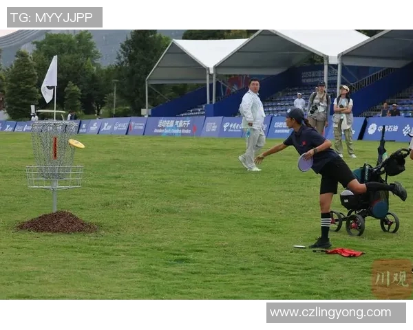 今年运动数据重庆飞盘队边路渗透战术解析与实战应用探讨